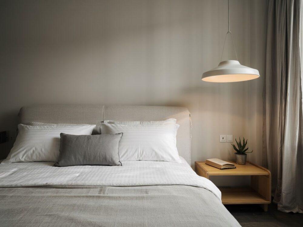 oświetlenie sypialni