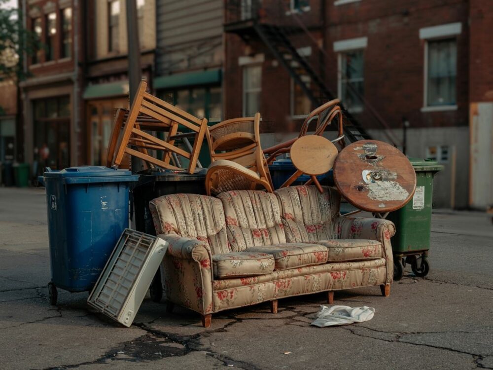 pozbywanie się kanapy