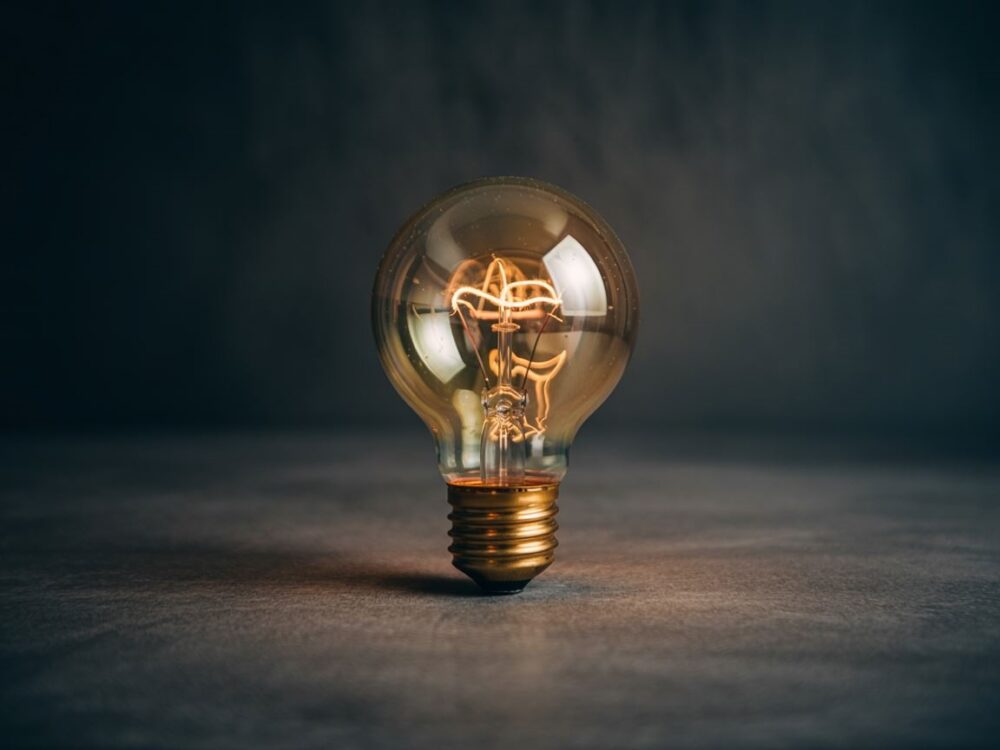 światło żarówki
