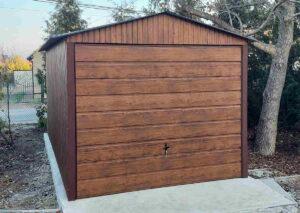 Garaż blaszany 4x5 – więcej przestrzeni i wygodne parkowanie